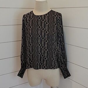 BANANA REPUBLIC xs pullover blouse with puffed sleeves